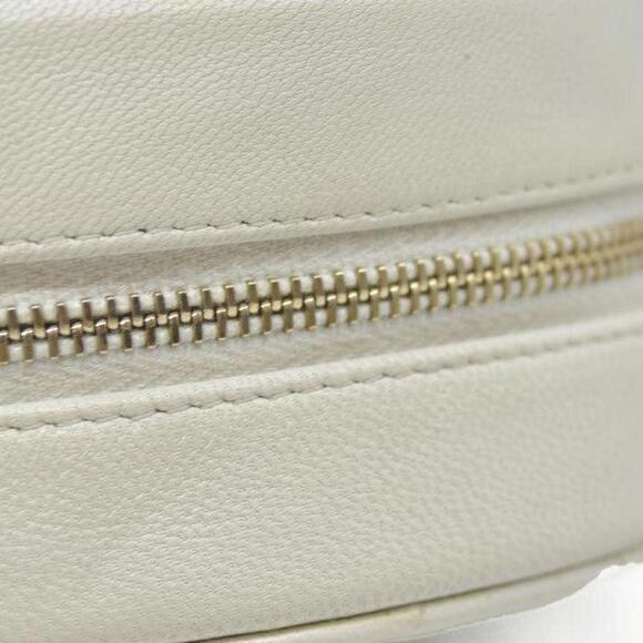 Chanel Lambskin Quilted Pearl Round Clutch With Chain 2020 - Picture 15 of 15